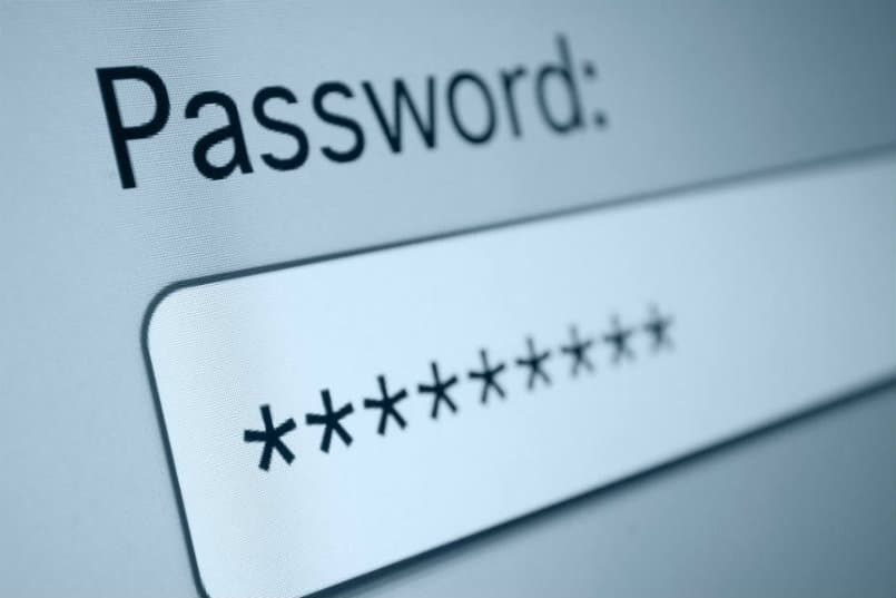 [INFOGRAPHIC] Are Unsecure Passwords Putting Your Organization at Risk?